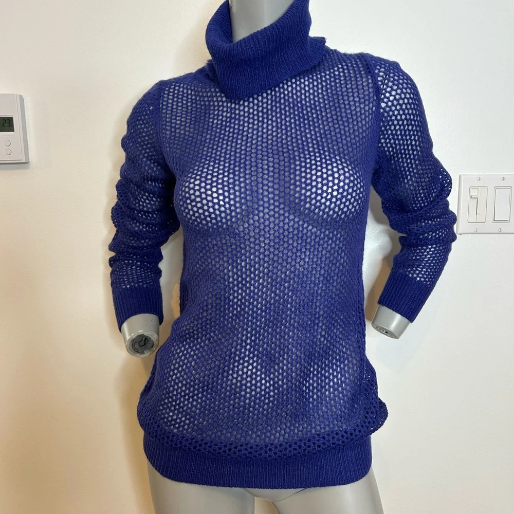 Beautiful Smart Set cobalt Blue Mesh Turtleneck ❤️S - Picture 3 of 9
